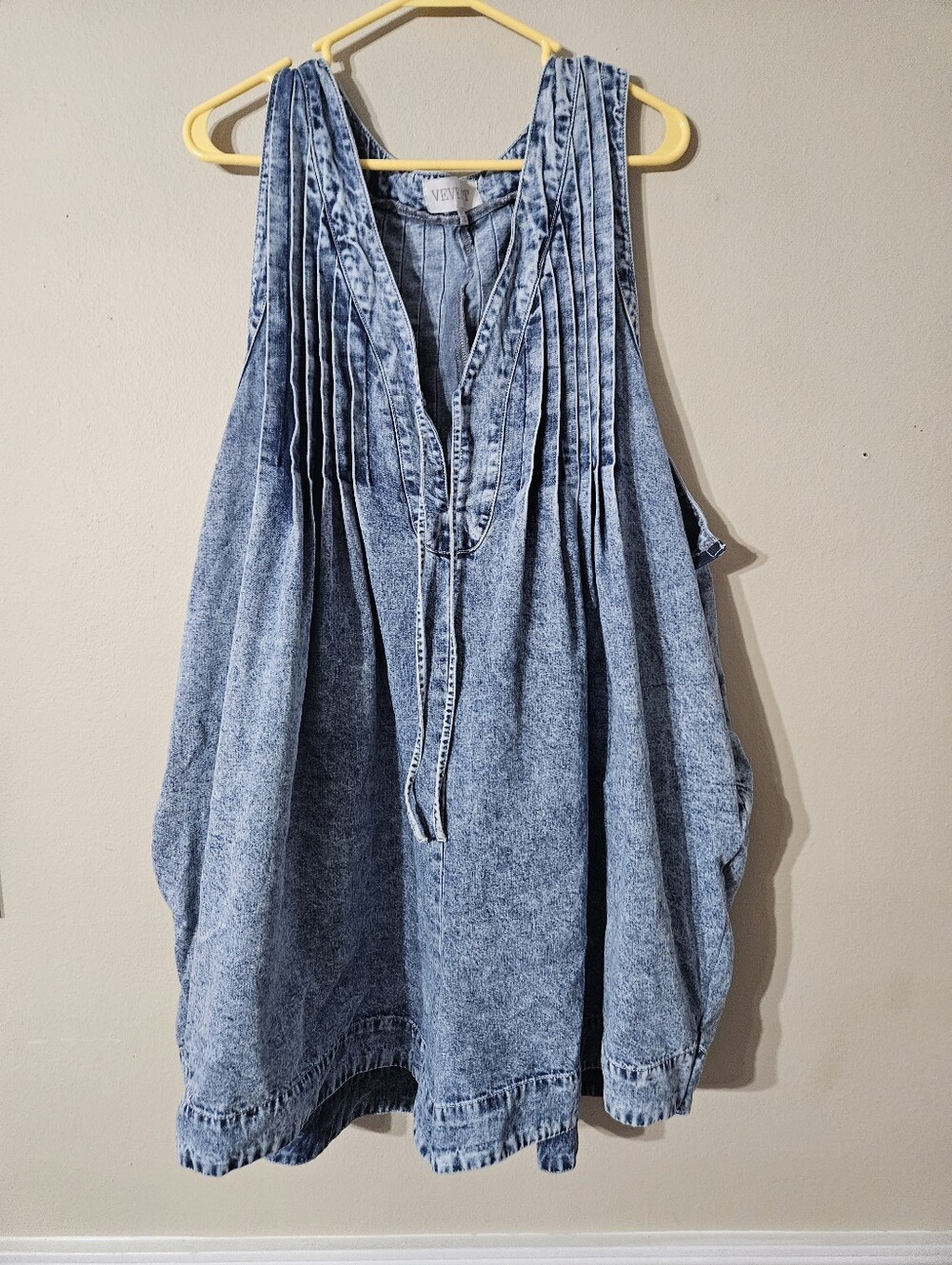 Veveret Jumper With Pockets! 2XL